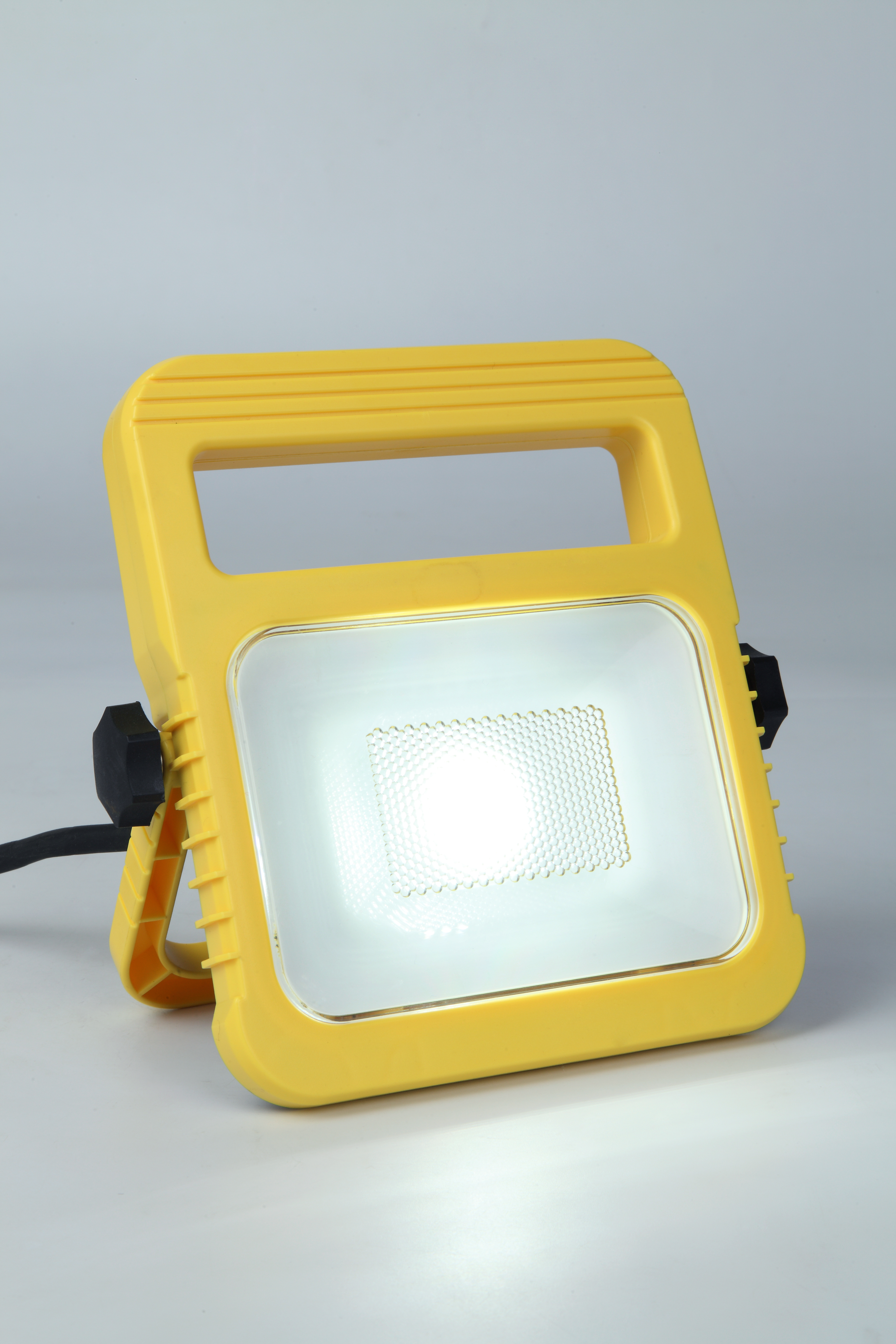 ECO-LIGHT LEUCHTEN GMBH Baustellen-Strahler Utin LED 10W gelb IP 54, 5000 K, 750 Lumen