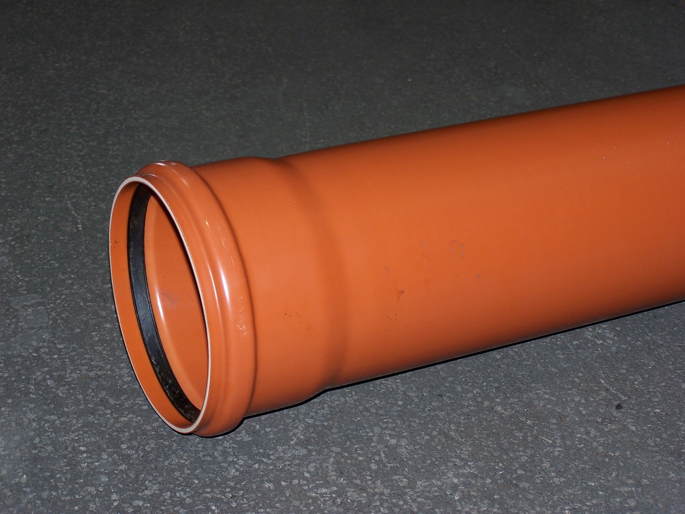 GEBR. OSTENDORF KUNSTSTOFFE KGEM Rohr mit Muffe DN/OD 200 0,5m DIN EN 13476-2 / DIN EN 1401